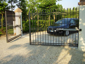 GLISGO INTERNATIONAL (PVT) LTD - Swing & Sliding Gates